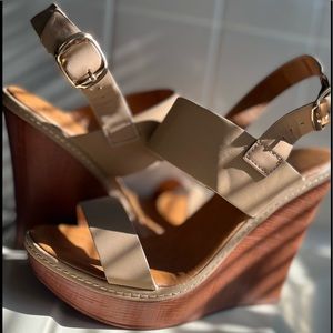 Bella Marie Nude Double Band Wedges